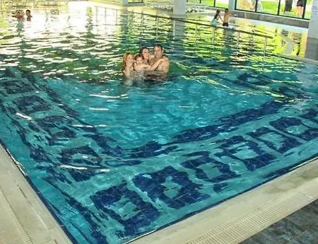 Queen's Park Le Jardin Resort 5*