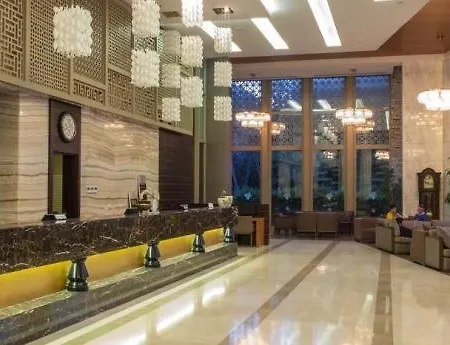 Resort Queen's Park Le Jardin Kemer