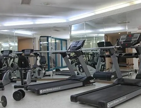 Queen's Park Le Jardin Resort